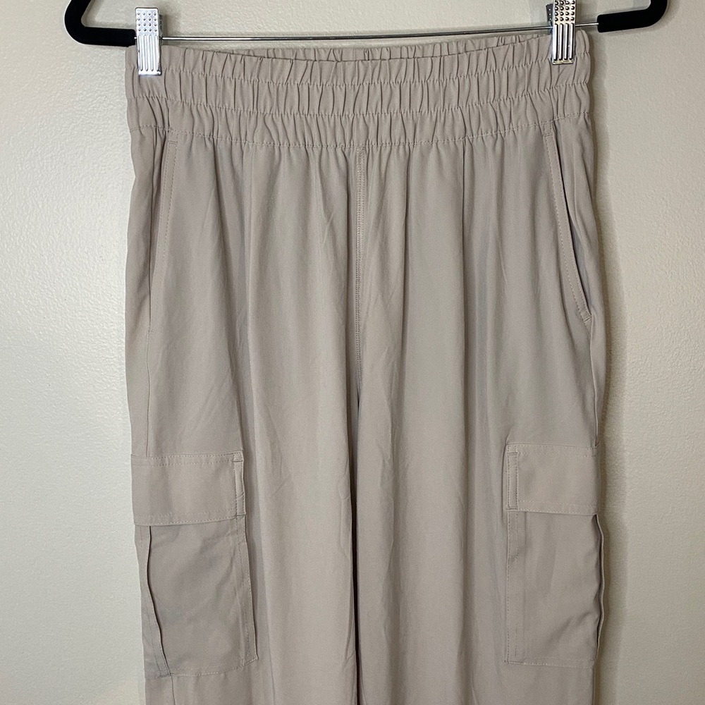 Vuori Villa Cargo Jogger Loungewear Activewear Cargo Taupe Off White  Small - Picture 4 of 8
